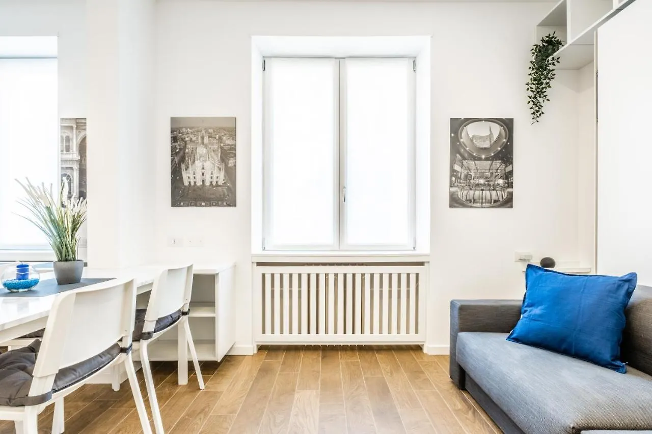 Apartament City Life House-Blue San Siro & Duomo Mediolan